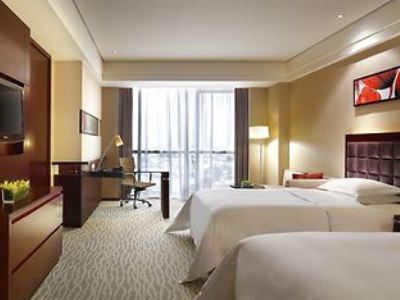 Hotel The Qube -close To Pudong International Airport And Land 5*